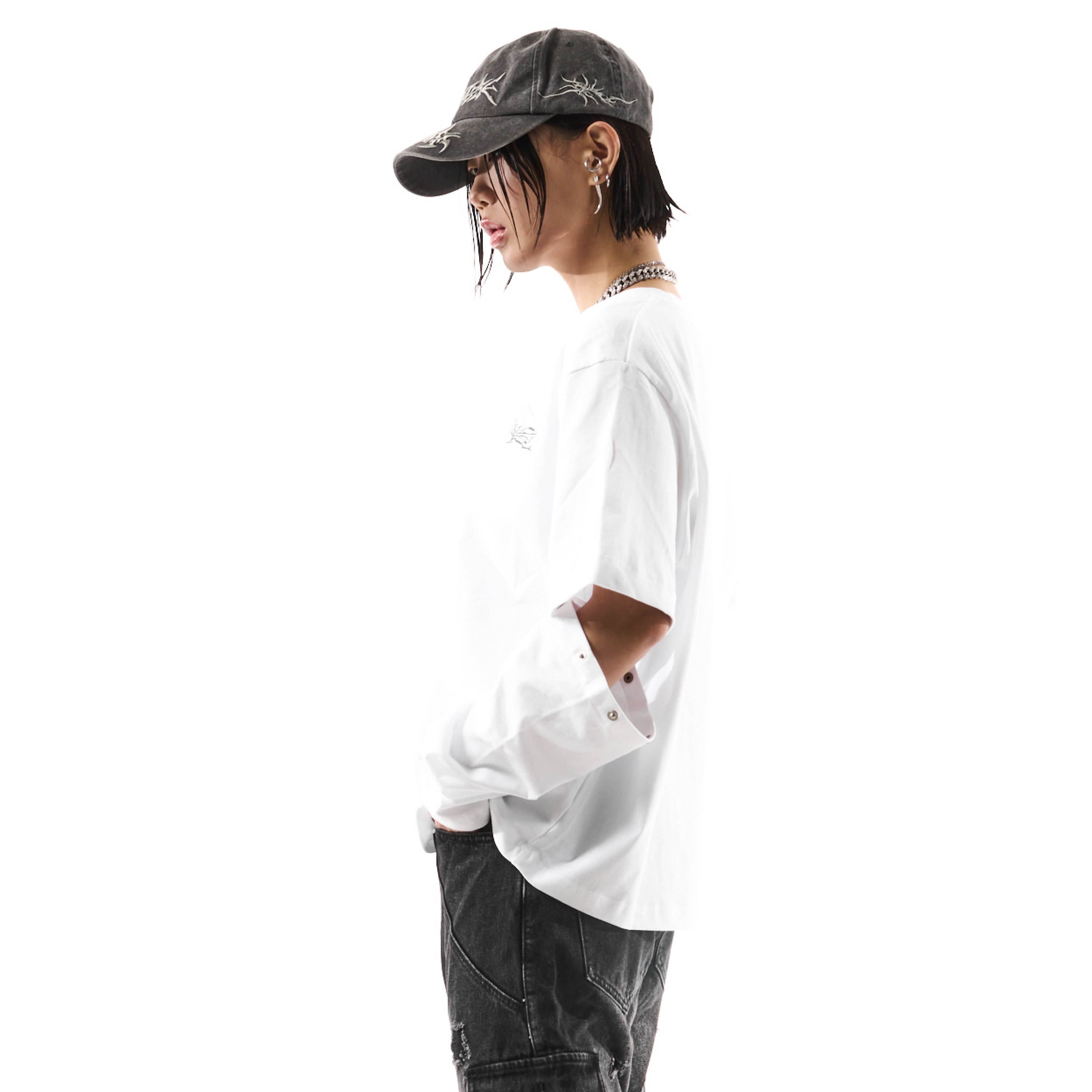 "TRIBAMETAL" LOGO TRNSFRMR L/S - ANGEL